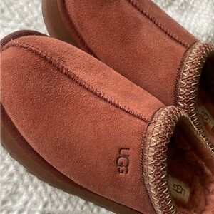 UGG Tazz Suede Slippers in Warm Terracotta